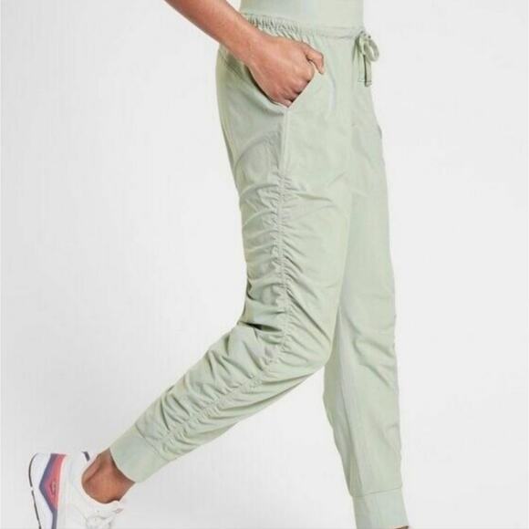 Athleta Opal Green Altitude II Pant Joggers - Picture 1 of 10